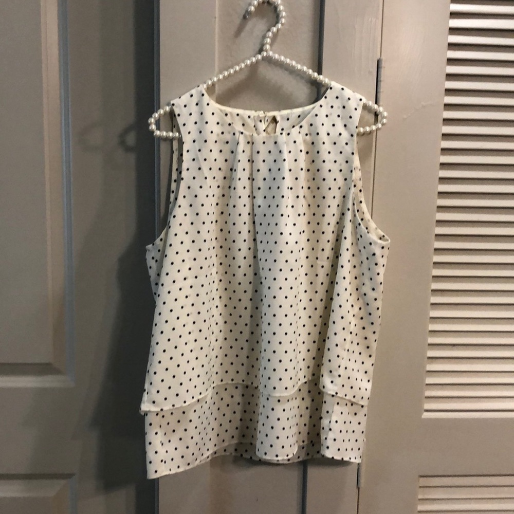 Polka dot tank
